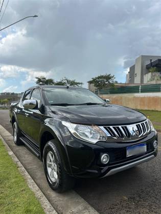 MITSUBISHI L200 TRITON 2.4 16V TURBO DIESEL SPORT HPE TOP CD 4P 4X4 AUTOMÁTICO